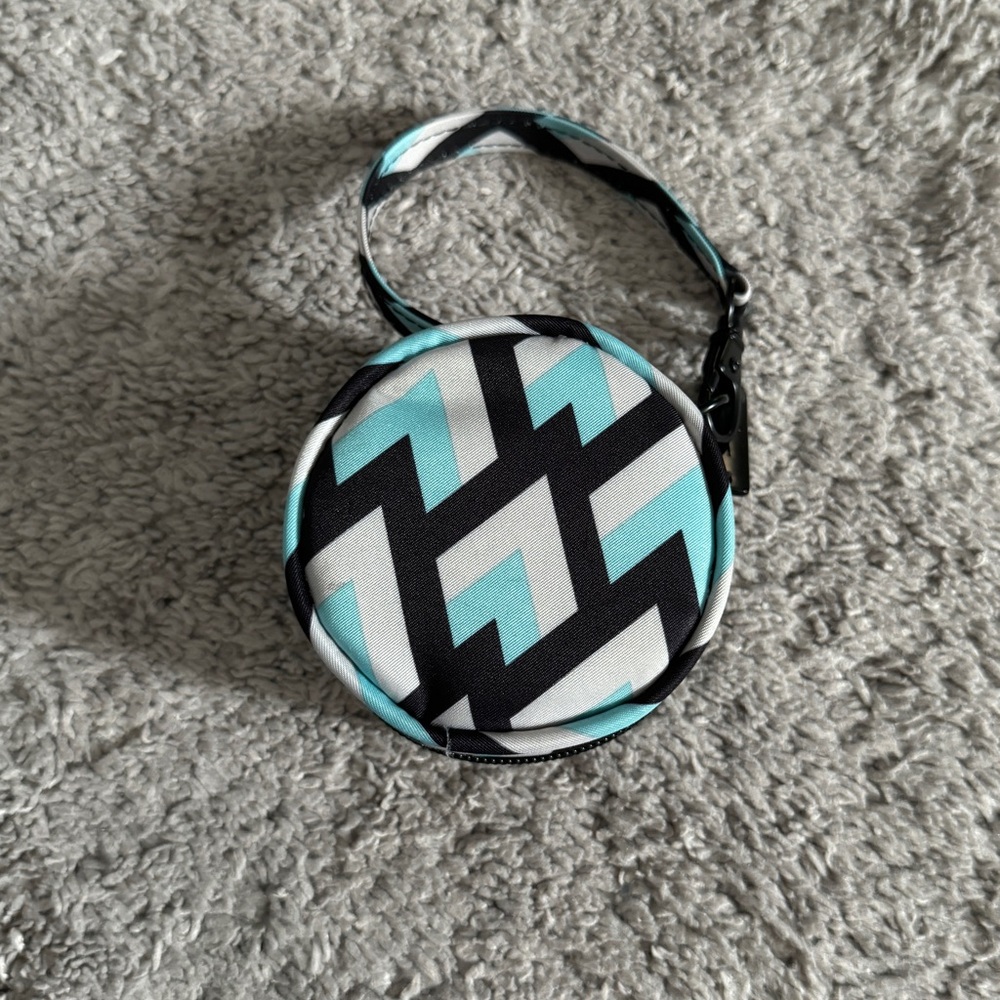 Jujube Paci Pod - Picture 2 of 3